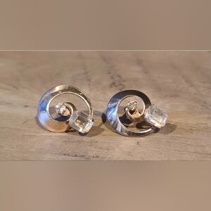 Vintage Swirl Rhinestone Silver Tone Screw On Earrings [ Read Details ]